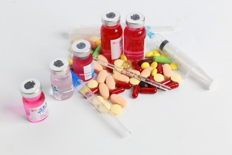 看完“秒懂”藥物成分 別再吃錯(cuò)感冒藥