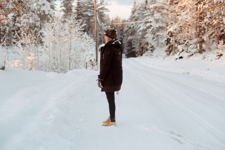 “冰花男孩”家申貧被拒 新京報：讓情歸情理歸理