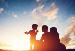 家長5種言行極度“污染”孩子 你有沒有正在做？