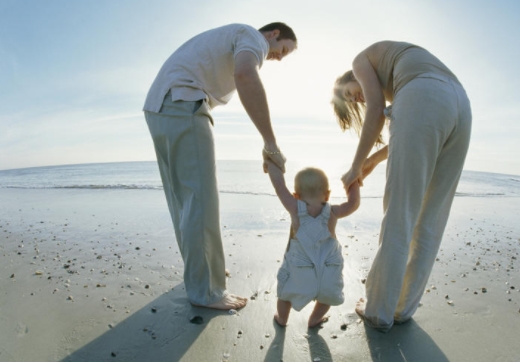 如何把握孩子學走路的時機 家長不可操之過急