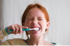 幼兒刷牙方法很重要 教幼兒掌握刷牙技巧