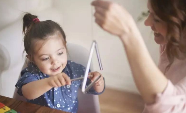 啟發(fā)音樂智能，培養(yǎng)高EQ寶貝