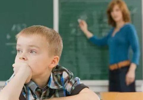 如何培養(yǎng)孩子的專注力和學(xué)習(xí)興趣？告訴你4個(gè)小方法