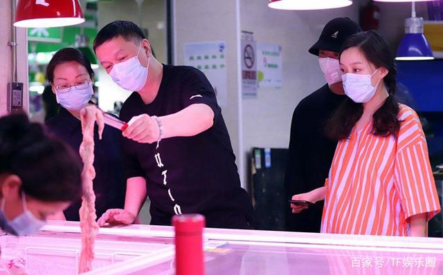 GAI當(dāng)爸官宣角色升級 曬妻子合影與B超一個都沒落下