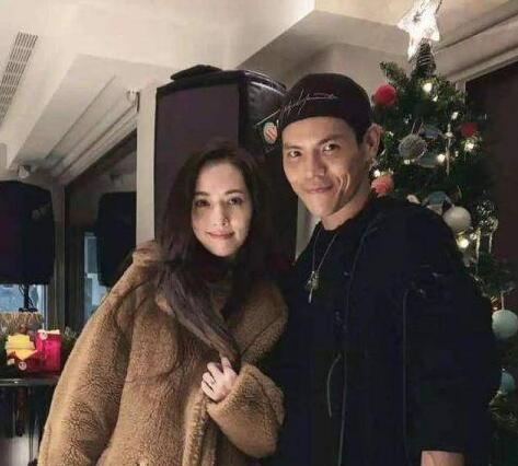 向佐發(fā)圖暗示郭碧婷懷孕 向太發(fā)文疑否認(rèn)郭碧婷懷孕