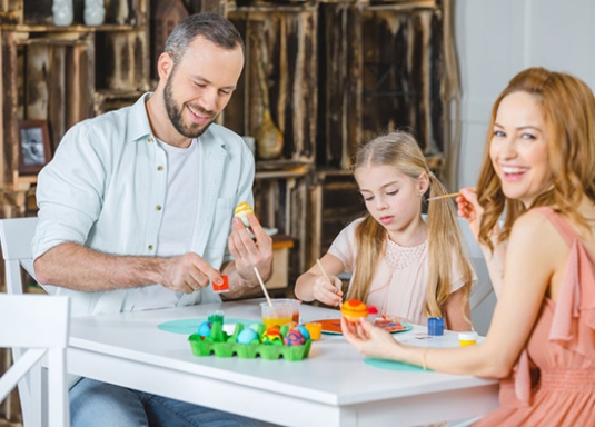 放下手機(jī)，家長(zhǎng)也要把游戲玩起來(lái)