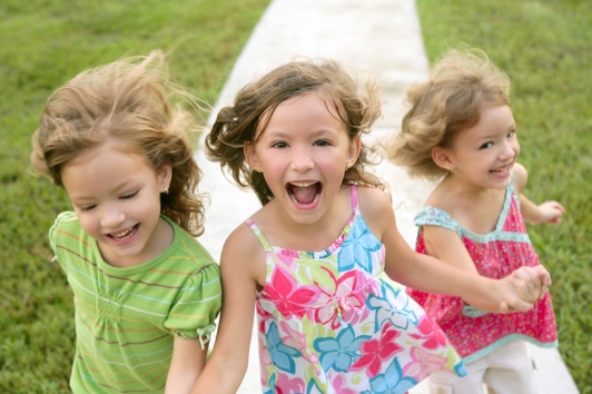 高情商寶寶五大表現(xiàn)，趕緊對(duì)照吧！