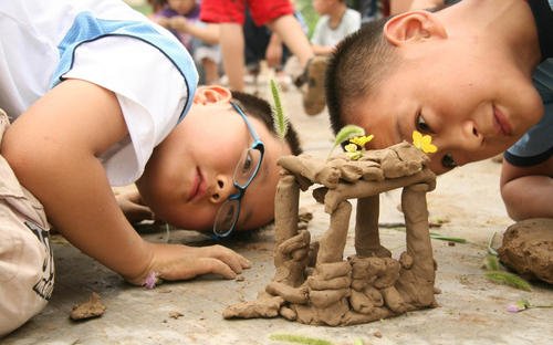 男孩子太淘氣不好養(yǎng)育 可能是因為你不夠懂他