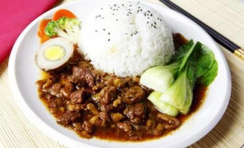 為了孩子脾胃更強(qiáng)健 家長要少喂這3種飯