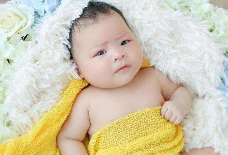 出生6斤的寶寶更聰明？