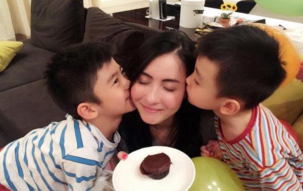 張柏芝的三兒子顏值超高，只是長相令人生疑