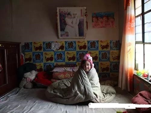 “回流兒童”引發(fā)社會關(guān)注，心理輔導成難題