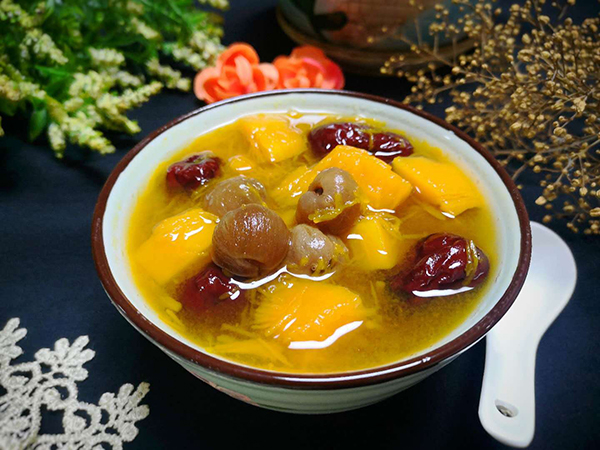 適合寒冷天氣喝的四種湯，驅(qū)寒保暖又長(zhǎng)個(gè)兒