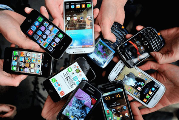 父母的層次高低決定了孩子的層次，一部手機就知道