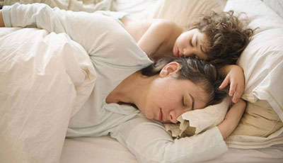 兩個(gè)男孩的家庭以后更容易遇到的困難事是它！