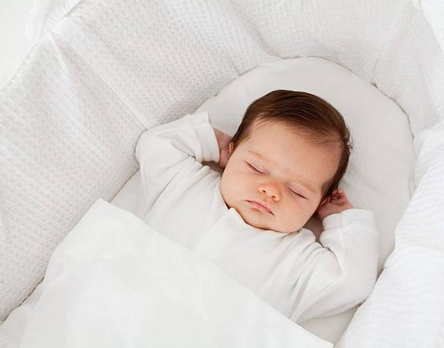 日本新生兒數(shù)跌破80萬，17~19歲年輕人中僅16.5%愿意結(jié)婚