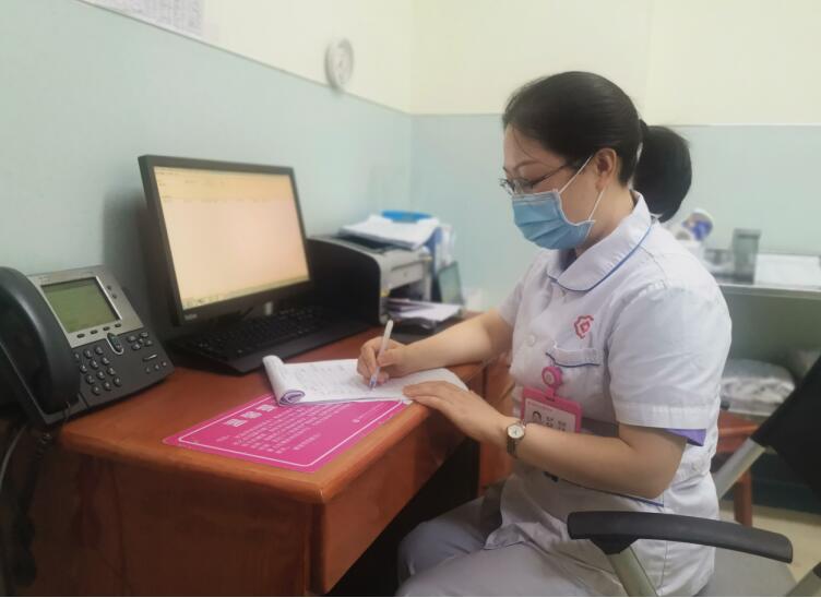 陽(yáng)小莉：女孩最好在15歲前接種HPV疫苗