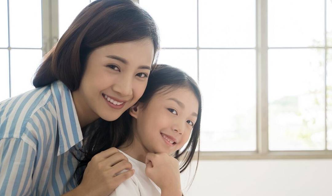 父母要學(xué)會(huì)為孩子“撐腰”，提升自信心，讓孩子心理更健康