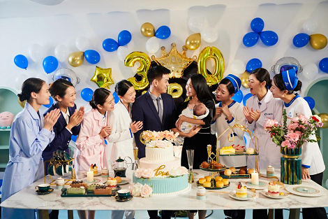 當現代與傳統(tǒng)育兒觀相撞，誰來破“育兒難”的局？