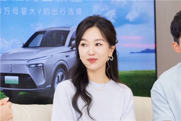 糕媽家新疆奇妙旅，藍(lán)山帶娃漫游西域