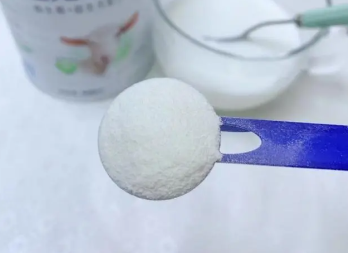 羊奶粉備受青睞，澳優(yōu)奶粉為中老年?duì)I養(yǎng)助力