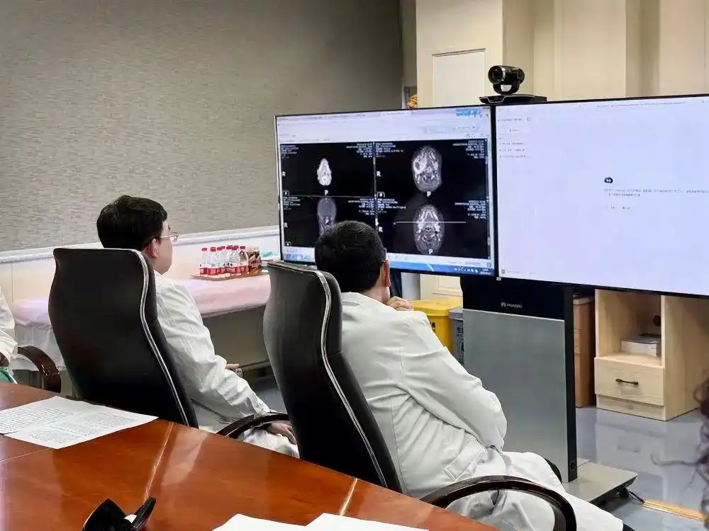 國內(nèi)首個！AI兒科醫(yī)生正式“上崗”