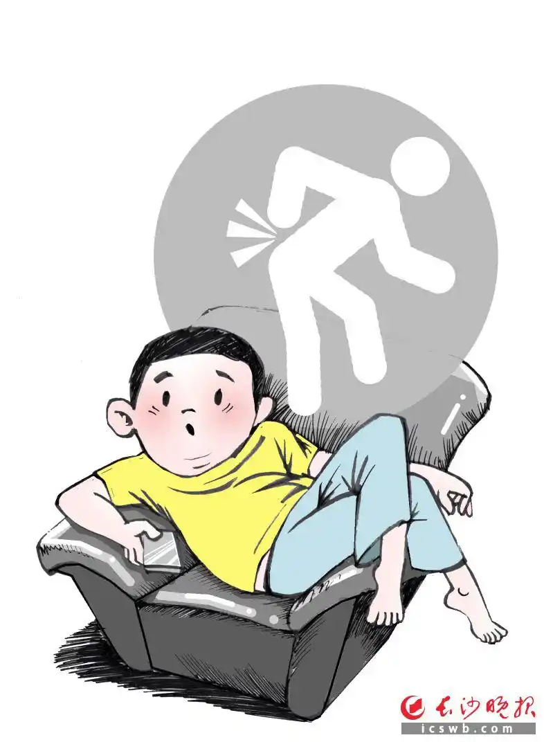 沙發(fā)上“湊合”，他差點四肢癱瘓！平時要養(yǎng)成良好生活習慣、做好脊髓保護